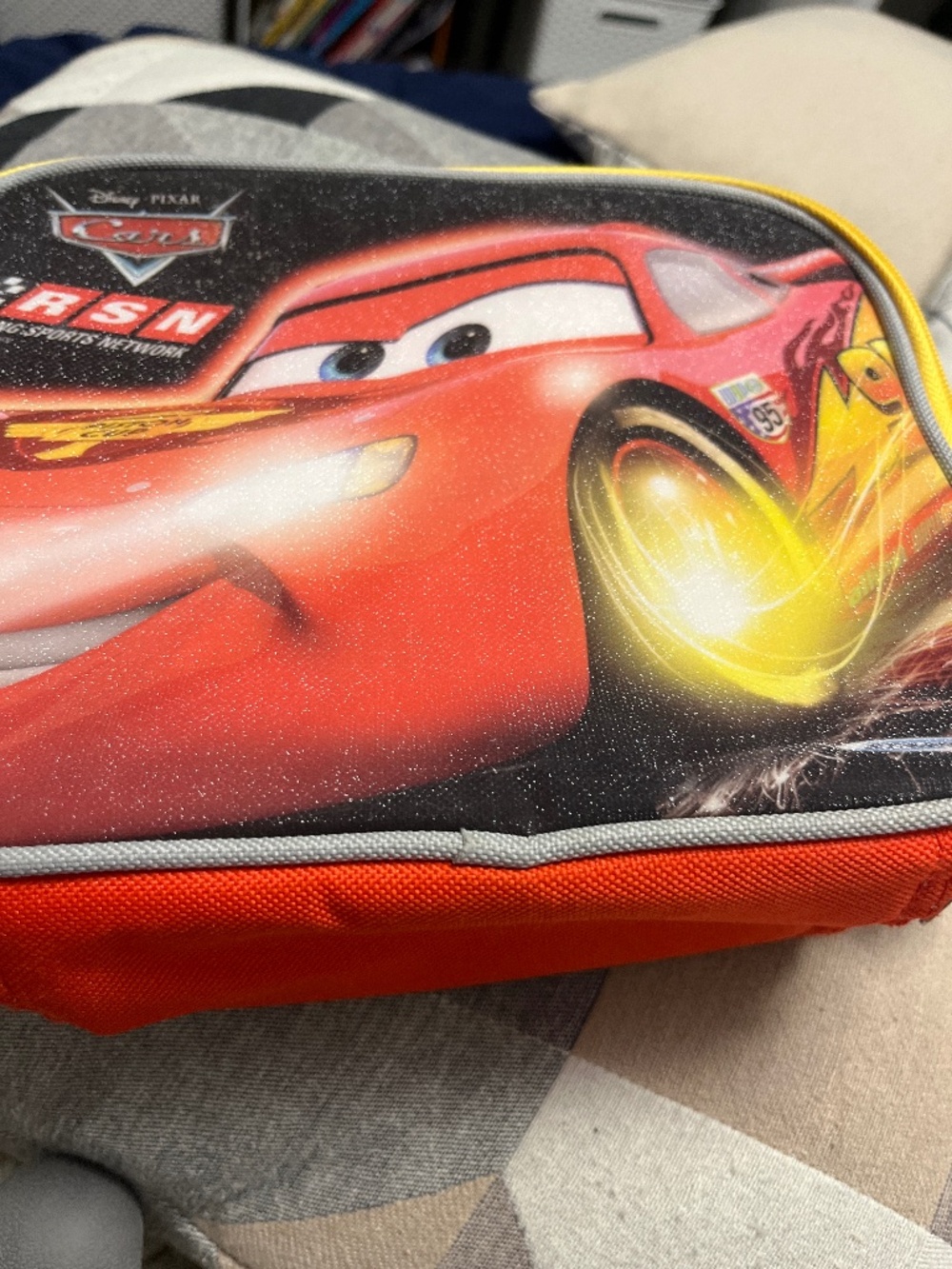 Lunch box cars Disney